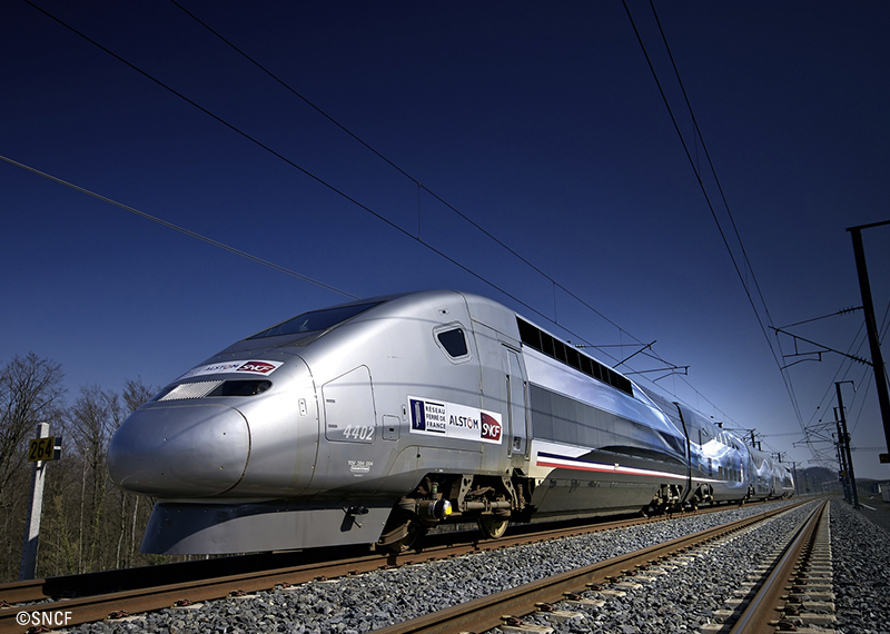 MEHANO Coffret TGV POS analogique entièrement éclairé – crisdigitrain
