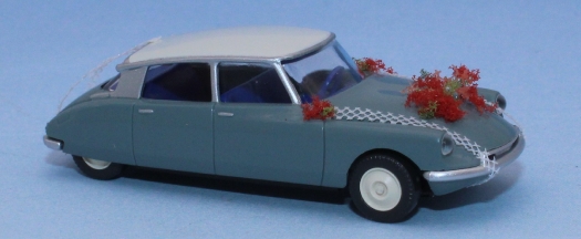 Citroën ID 19 1957, bleu Alpin & blanc voiture des mariés