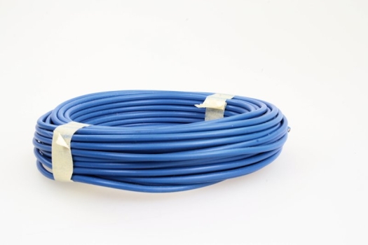 Fil bleu Longueur : 10 m. Section du fil 0,75 mm2