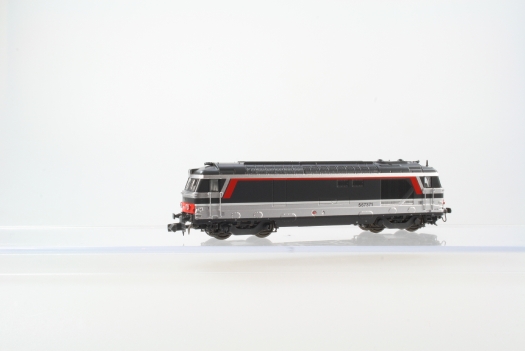Locomotive diesel,BB 67371,livrée Multiservice,Chambéry,SNCF,échelle N