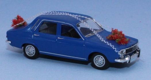 Renault 12 TL, bleue voiture des mariés