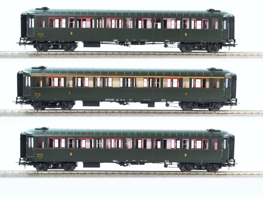 Set 3 voitures métallisées A7 + 2 x B8 vertes SNCF ép. IIIb
