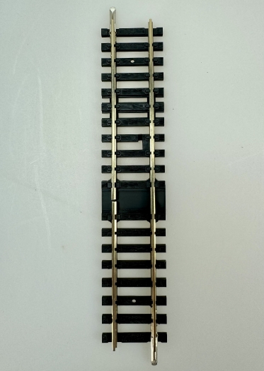 Rail droit, L = 148.8 mm de coupure (ex JOUEF 485300)