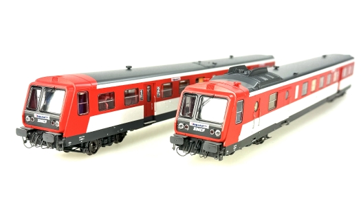 Rame RGP 1 modernisée X2730 Rouge et blanc ALPAZUR sigle Beffara LYON-VAISE SNCF Ep. IV SOUND  rails Système