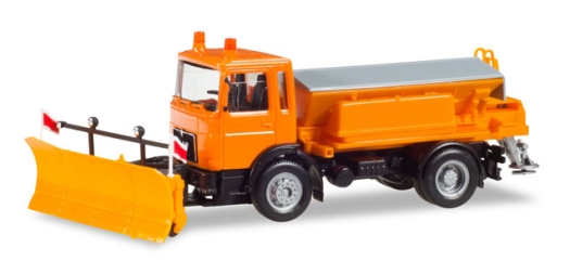Camion chasse-neige Man F8 orange