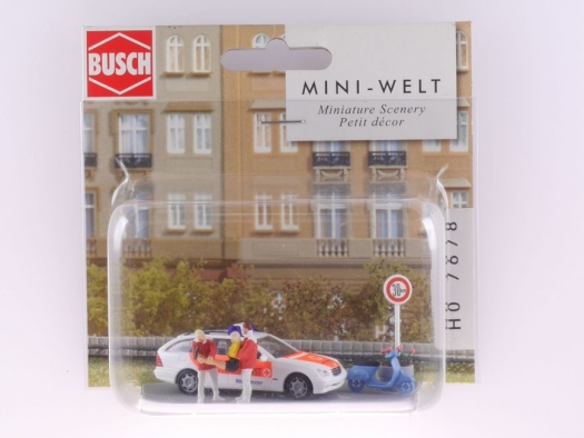 Mini-scène Ambulance Mercedes